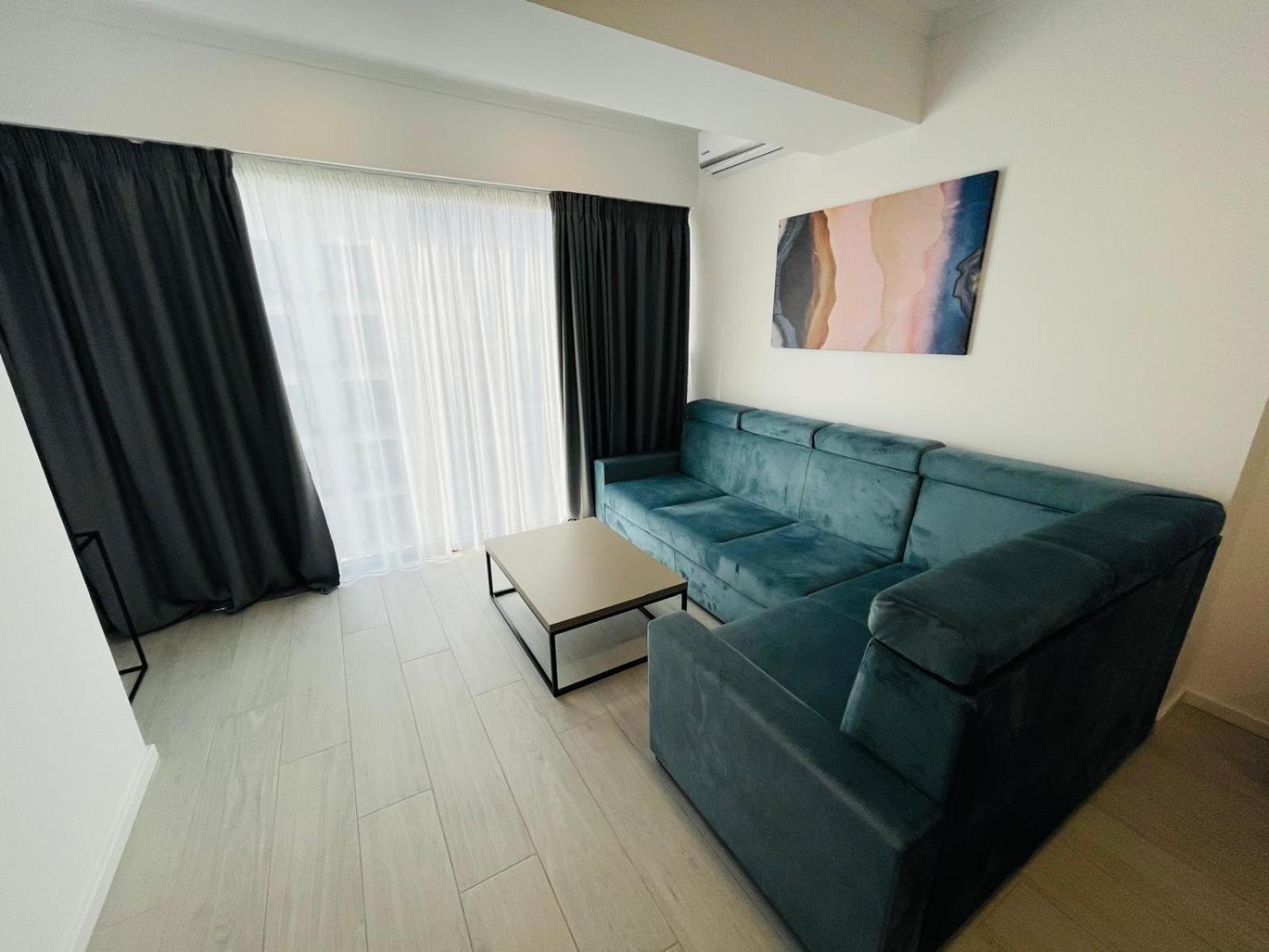 Maritimo דירה 5*